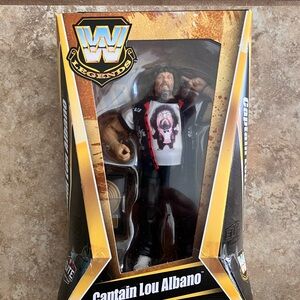 Mattel Legends Series 22 Resin Captain Lou Albano WWE Action Figure. New